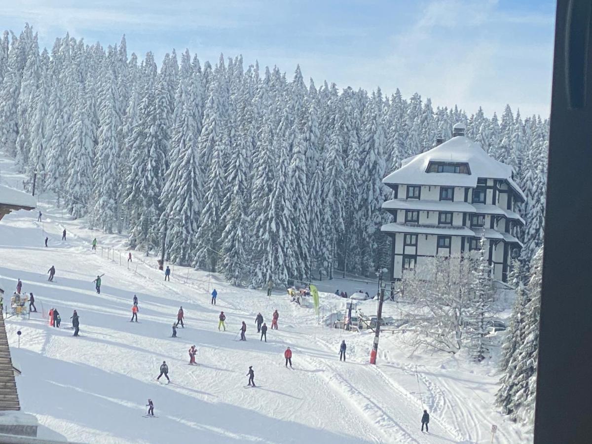 Teddy Apartman Kula Konaci Kopaonik Buitenkant foto